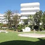 Real - Stylish 2 Bedroom By Finest * Marbella