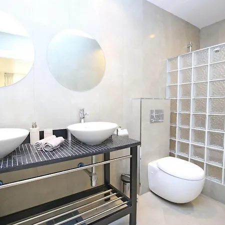 Apartmán Real - Stylish 2 Bedroom By Finest