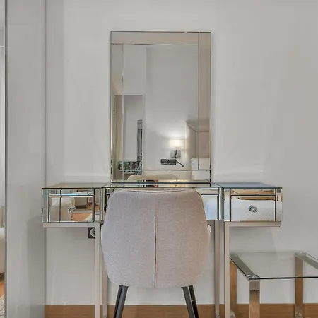 Real - Stylish 2 Bedroom By Finest * Marbella