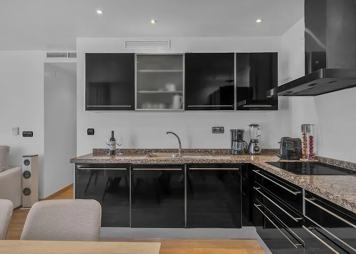 Real - Stylish 2 Bedroom By Finest Lägenhet